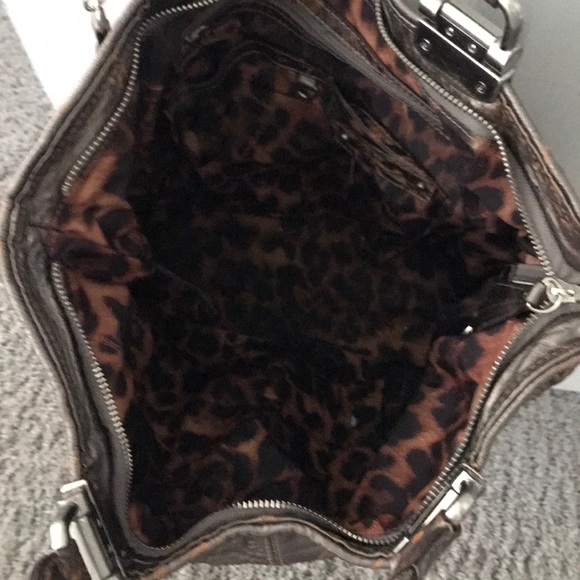 Handbag - Picture 2 of 3